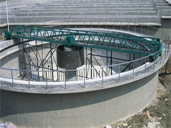 浙江行车式刮吸泥机报价